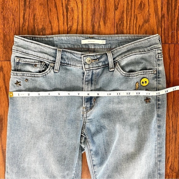Levi’s 711 Skinny Embellished Lightning Bolt Star Light Wash Jeans Size 29 - Picture 13 of 17
